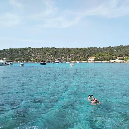 Salt - 10 People, Heated Pool, Trogir, Near & Split Airport * 트로기르