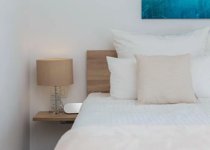 Villa Salt - 10 People, Heated Pool, Trogir, Near & Split Airport