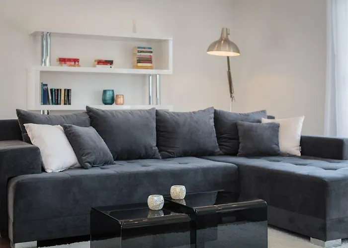 Salt - 10 People, Heated Pool, Trogir, Near & Split Airport Villa Trogir